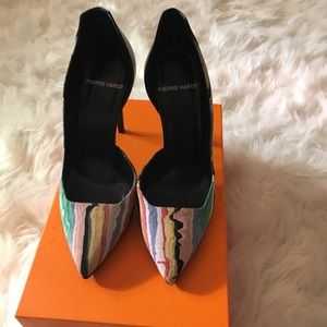 Brand new Pierre Hardy heels ! Great buy!